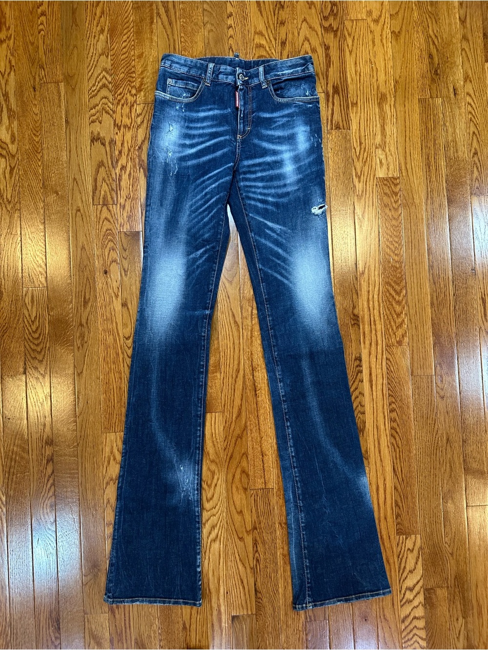 DSQUARED2 Dark Wash flare leg jeans women’s size 40 (30US) 42.25 long NWOT